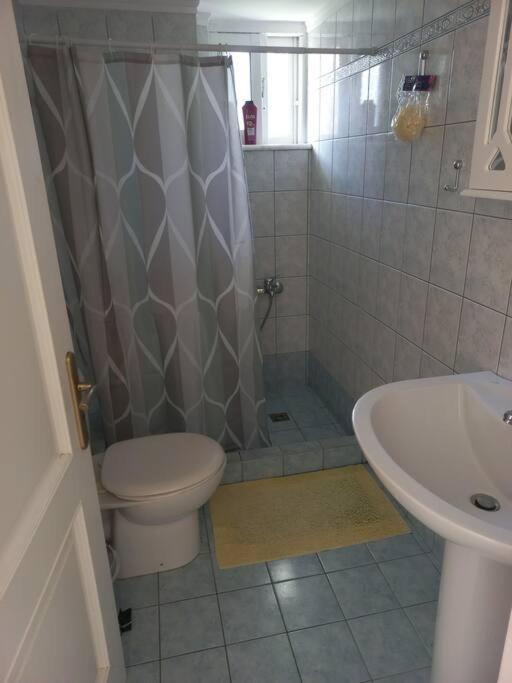 Stefkas Apartment1 パトラ エクステリア 写真